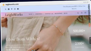 Publish Guest Post on leightworks.com