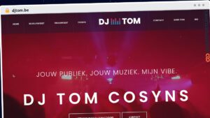 Publish Guest Post on djtom.be